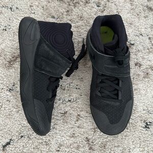 Kyrie Irving youth shoes